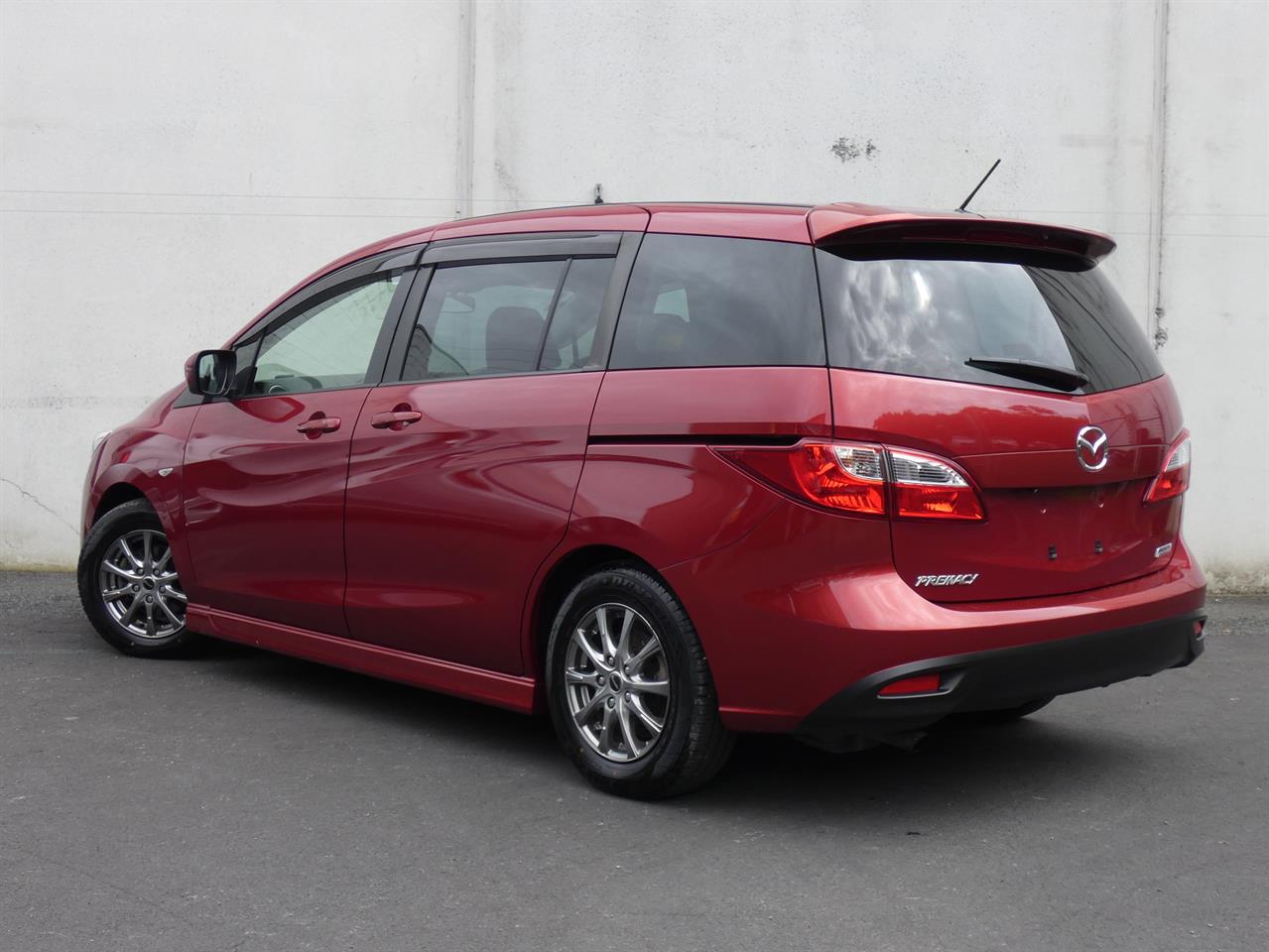 2015 Mazda PREMACY 20S