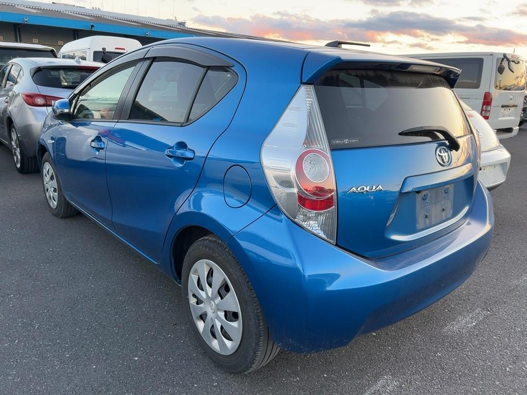 2014 Toyota AQUA