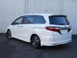 2014 Honda ODYSSEY - Thumbnail