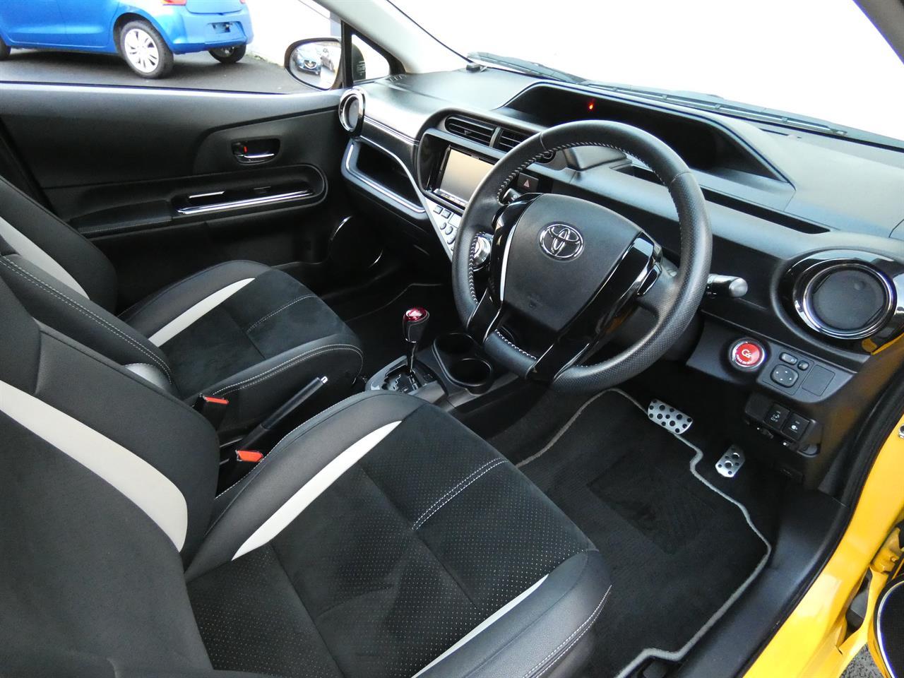 2014 Toyota AQUA