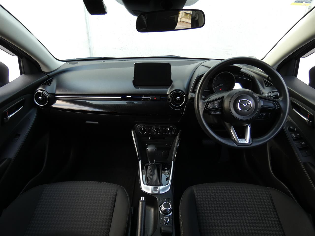 2019 Mazda DEMIO