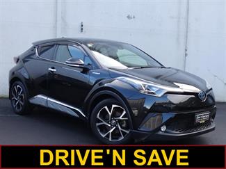 2017 Toyota C-HR - Thumbnail