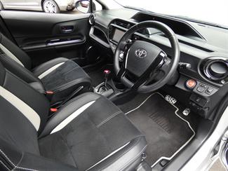 2014 Toyota AQUA - Thumbnail