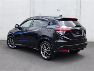 2016 Honda Vezel - Thumbnail