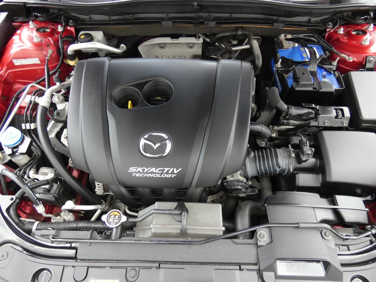 2014 Mazda AXELA