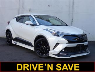 2018 Toyota C-HR - Thumbnail