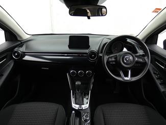2017 Mazda DEMIO - Thumbnail