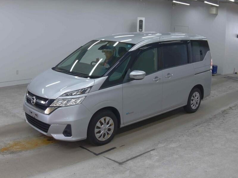 2016 Nissan SERENA