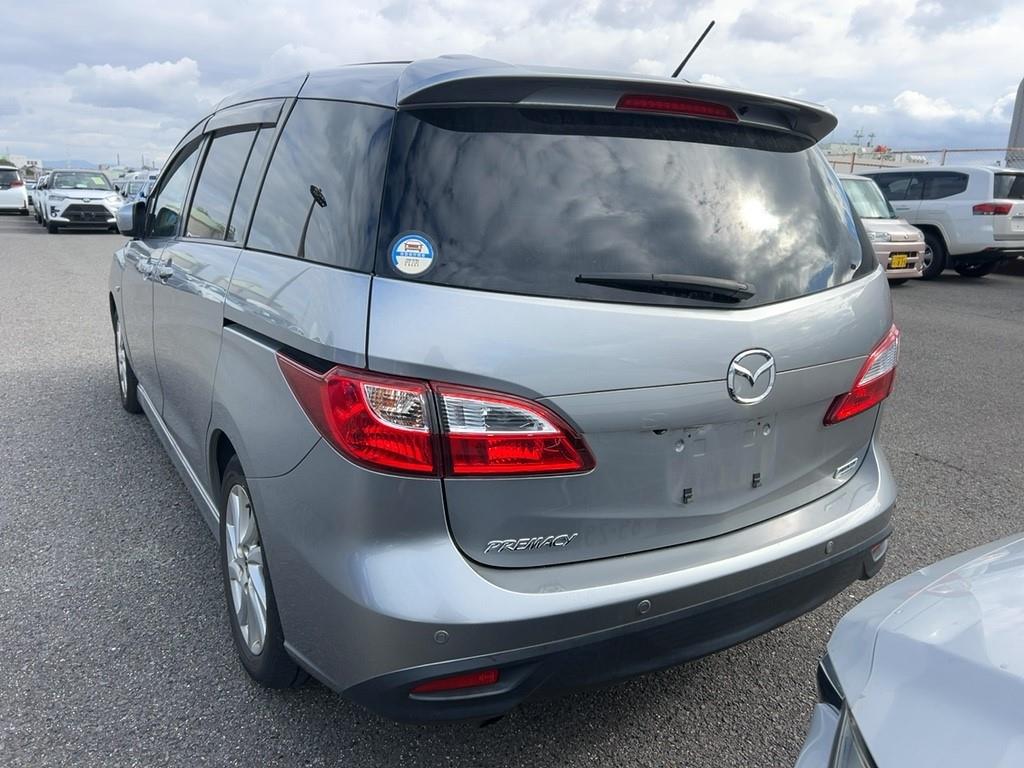 2016 Mazda Premacy