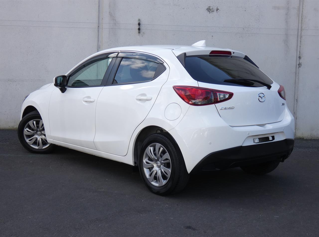 2019 Mazda DEMIO