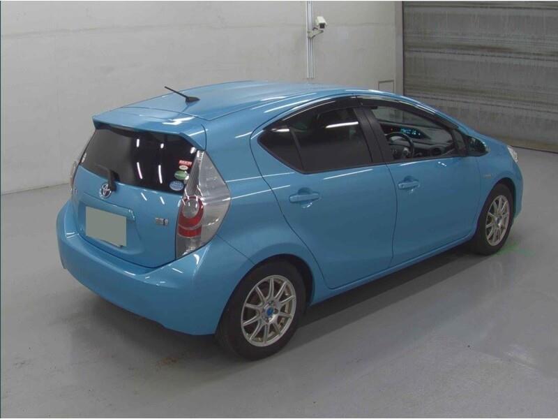 2014 Toyota AQUA